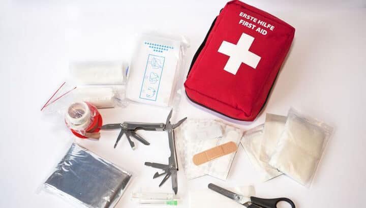 meilleure trousse de secours voiture pas cher comparatif guide d'achat