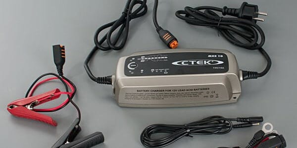 avis test essai démarreur chargeur batterie de secours CTEK MXS 10