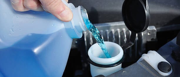 meilleur liquide produit lave glace anti gel comparatif guide d'achat