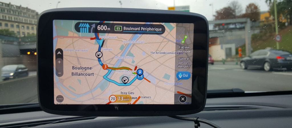 meilleur gps voiture auto comparatif guide d'achat