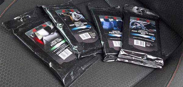 meilleures lingettes nettoyantes plastique carrosserie intérieur extérieur voiture auto