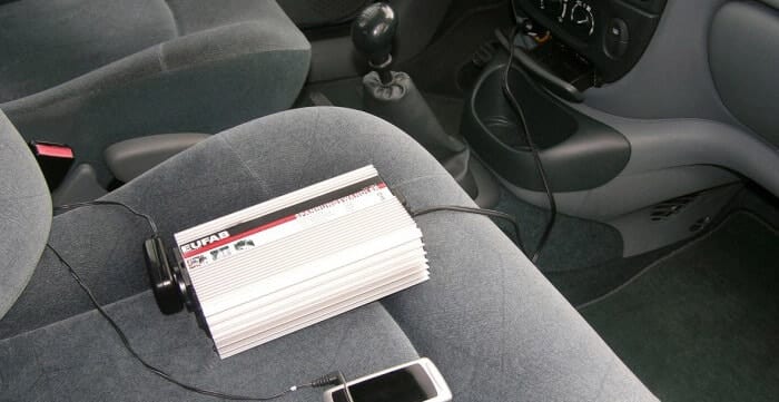 meilleur convertisseur courant voiture auto usb secteur allume cigare