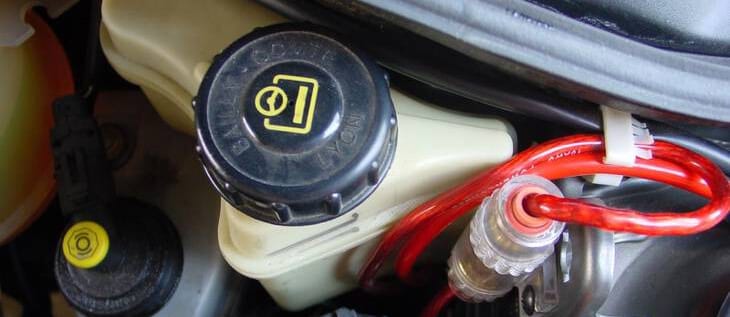 meilleur liquide huile direction assistée