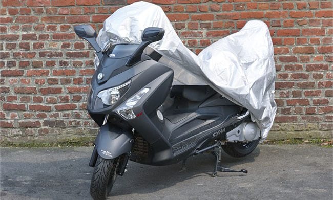 meilleure housse bache protection moto scooter 2 roues 3 roues