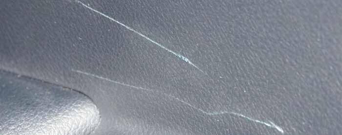 comment effacer rayures griffures plastiques voiture meilleurs produits