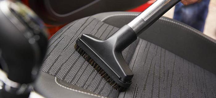 comment nettoyer sieges de voiture en tissu textile alcantara