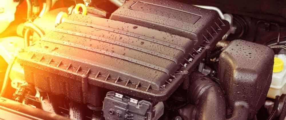 comment nettoyer laver compartiment moteur voiture