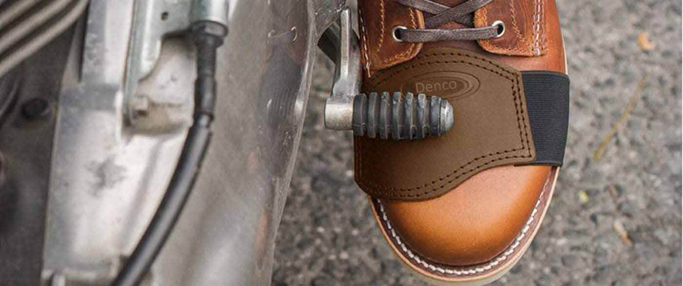 https://autoexpo.fr/wp-content/uploads/2021/10/meilleur-protege-chaussures-moto-.jpg