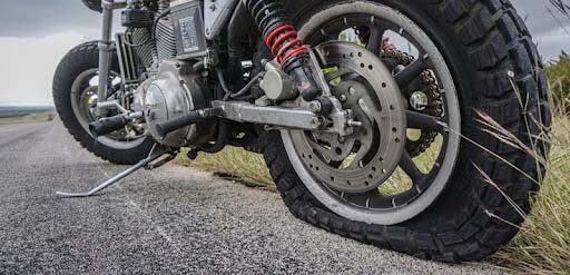 meilleure bombe kit anti crevaison moto scooter