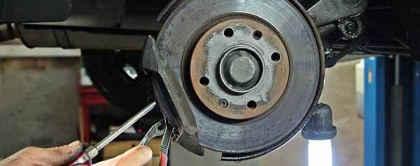 meilleur coffret repousse piston étrierplaquettes frein avant arrière voiture