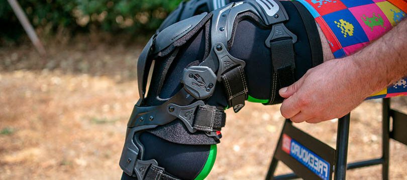 meilleure genouillère moto motocross protection genou