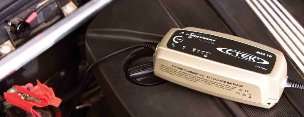 meilleur chargeur batterie voiture avis comparatif