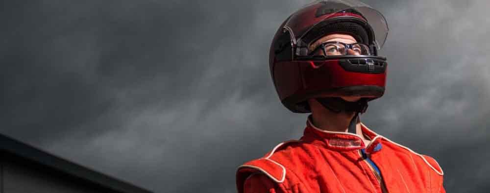 meilleur casque sport automobile karting pilote circuit