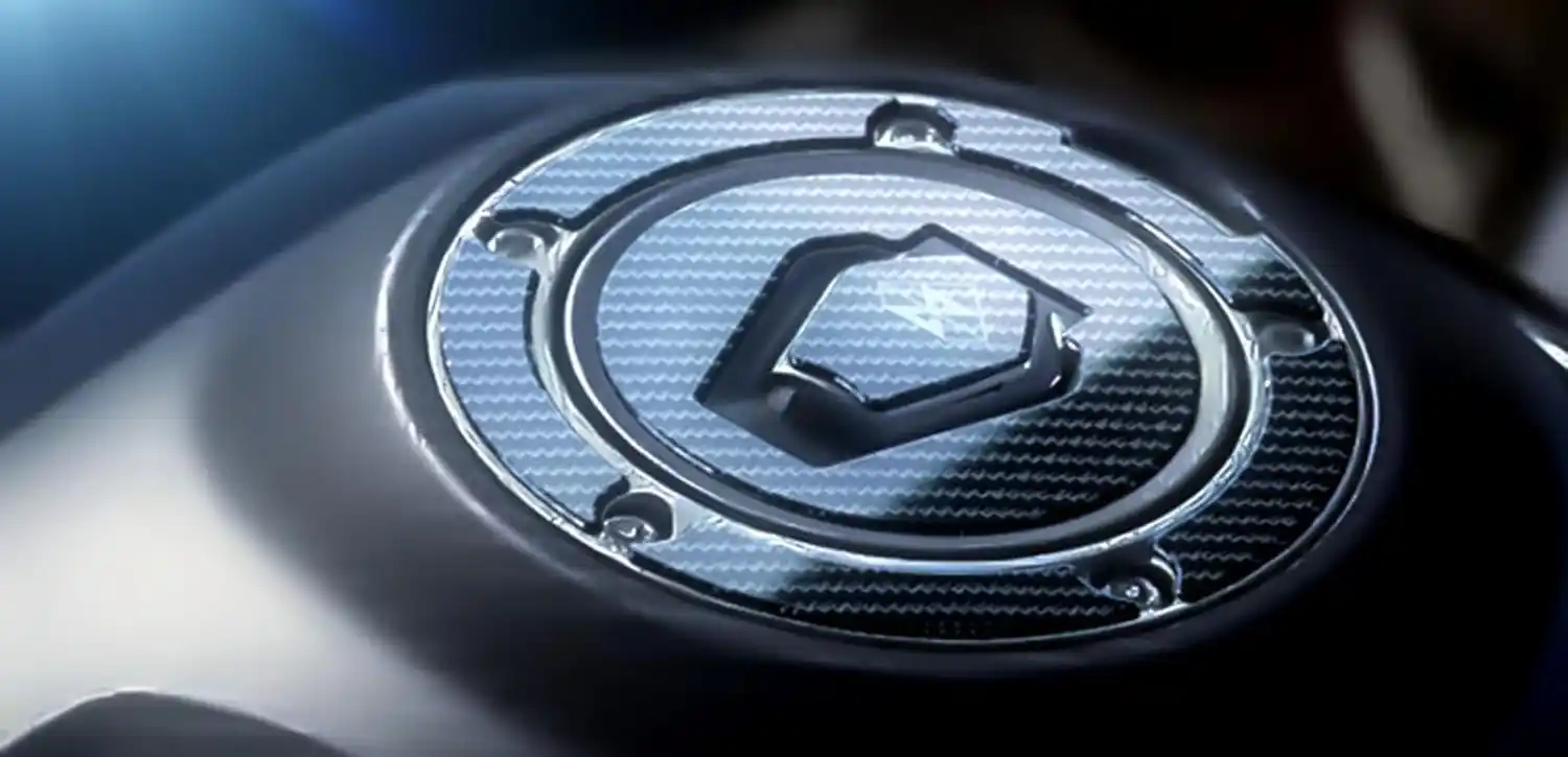 meilleures protections de réservoir moto avis comparatif guide d'achat
